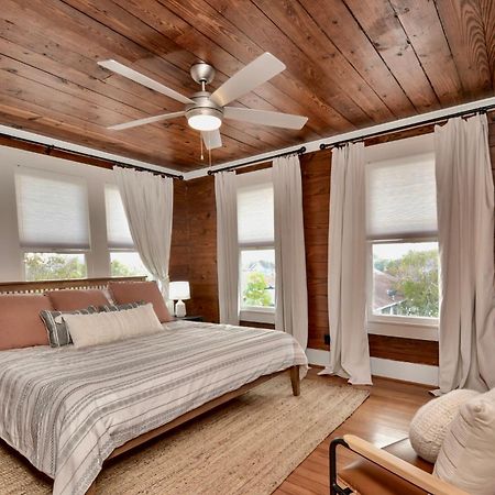 Coastal Craftsman- Walk To Beach & Pleasure Pier- As Seen On 'Restoring Galveston' Εξωτερικό φωτογραφία